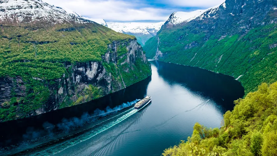 visiting geirander fjord with a rental motorhome