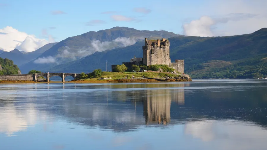 castle by the water in scotland